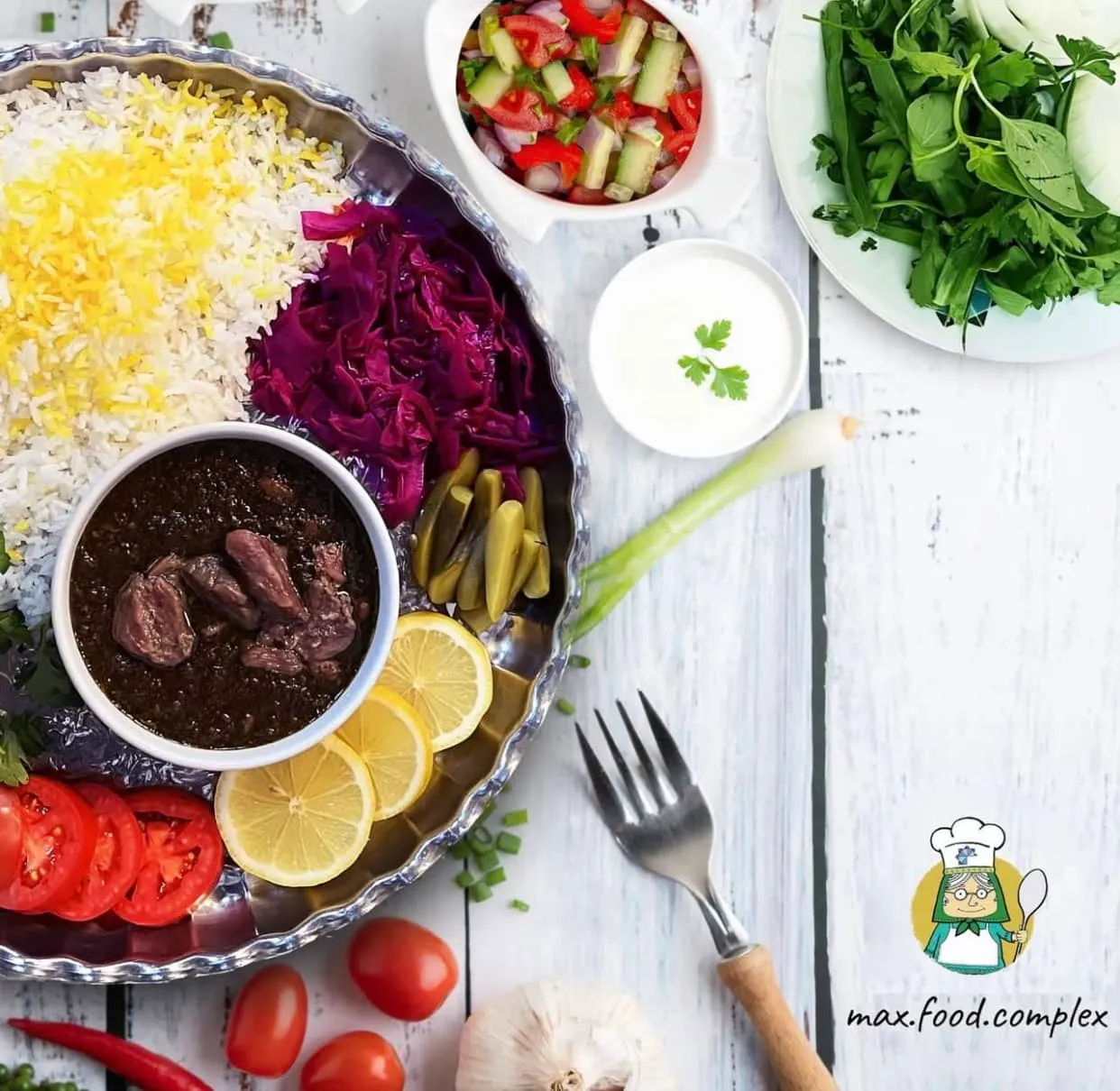 چلو خورشت قرمه سبزی