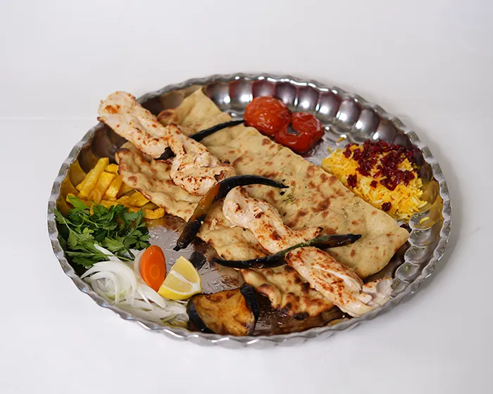 خوارک جوجه لاری