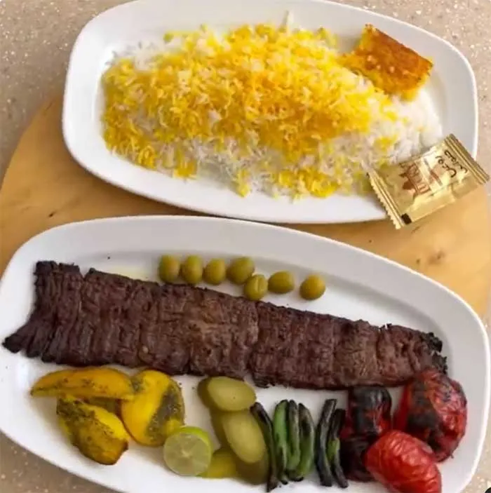 چلو  کباب برگ