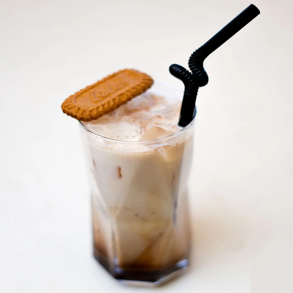 آیس لاته لوتوس