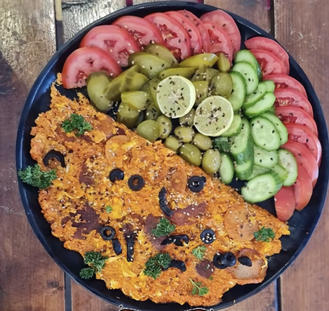 املت سوسیس