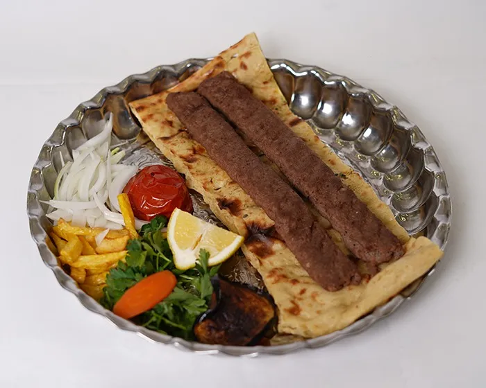 خوراک کباب کوبیده گوسفندی  هر سیخ 