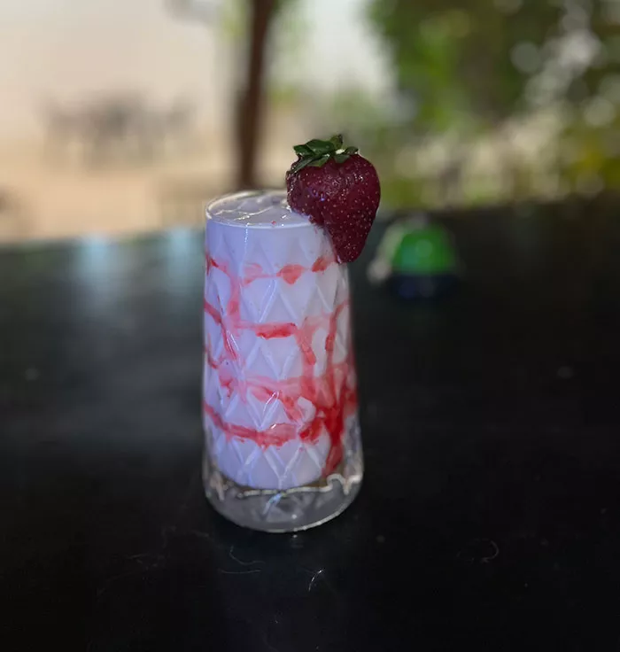 شیک توت فرنگی 