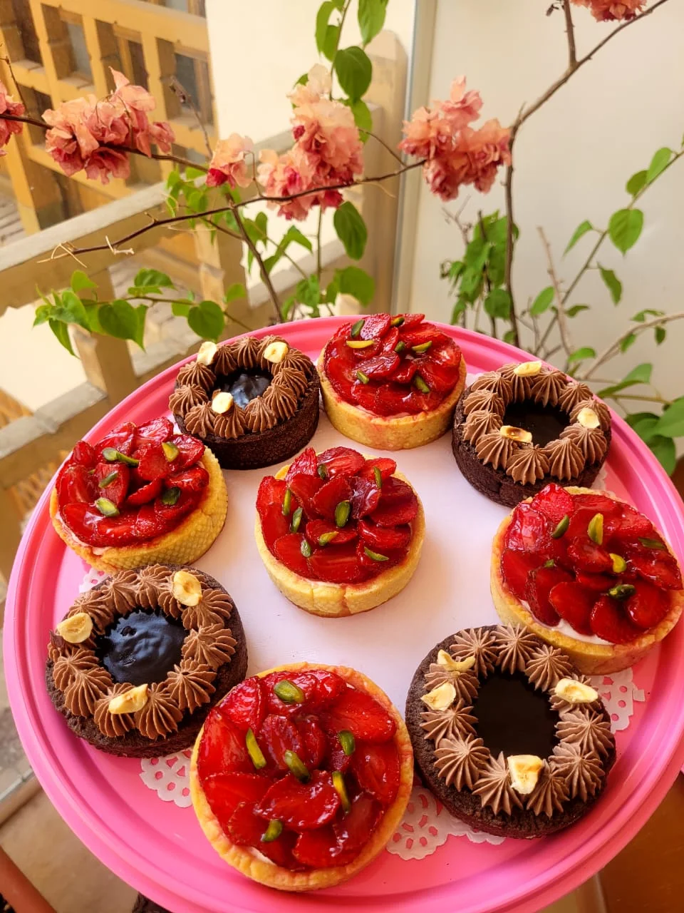 تارت (کره‌ای توت‌فرنگی)
