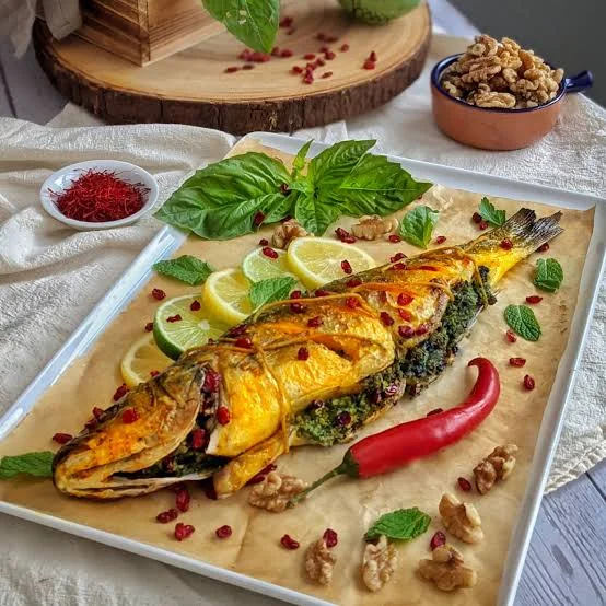 خوراک ماهی شکم پر