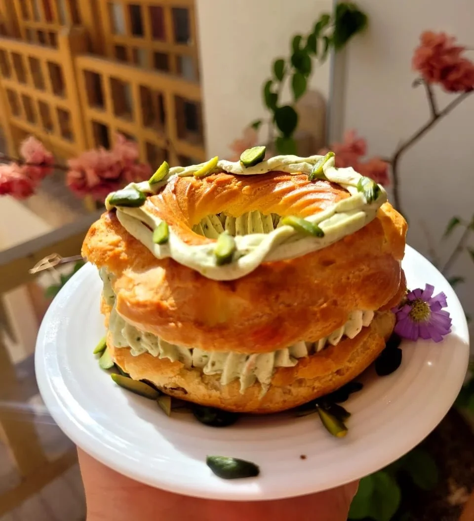 پاریس بِرِست کارامل_پسته